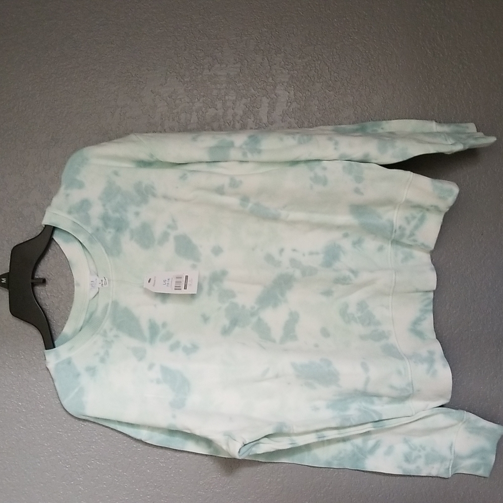 new with tags crew sweater